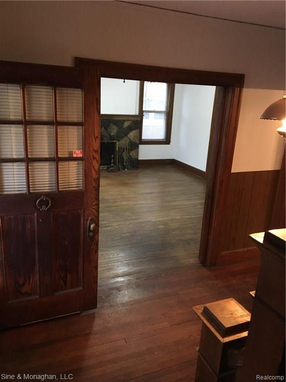 981 Nottingham Road Grosse Pointe Park, MI 48230 - Photo 5 of 25