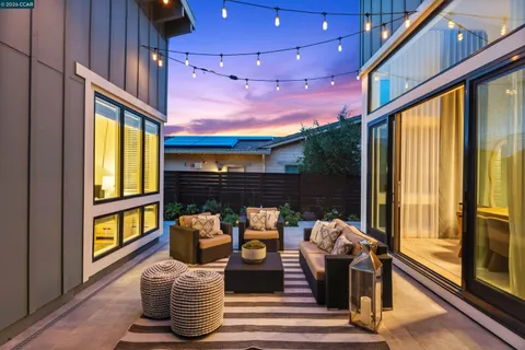 $3,150,000 | 71 Windy Crk Way, Orinda, CA 94563