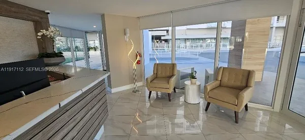 $2,300 | 18021 Biscayne Boulevard, Unit 402, Aventura, FL 33160