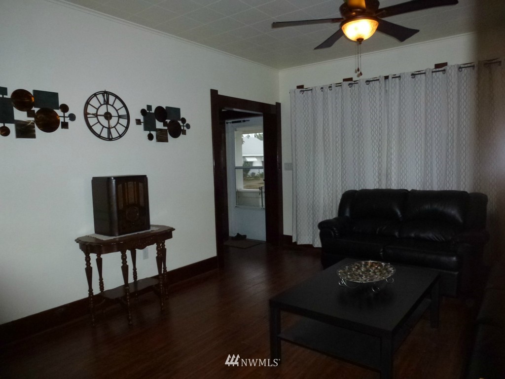 309 East 5th Avenue Ritzville, WA 99169 - Photo 3 of 20 Gallery Image 3