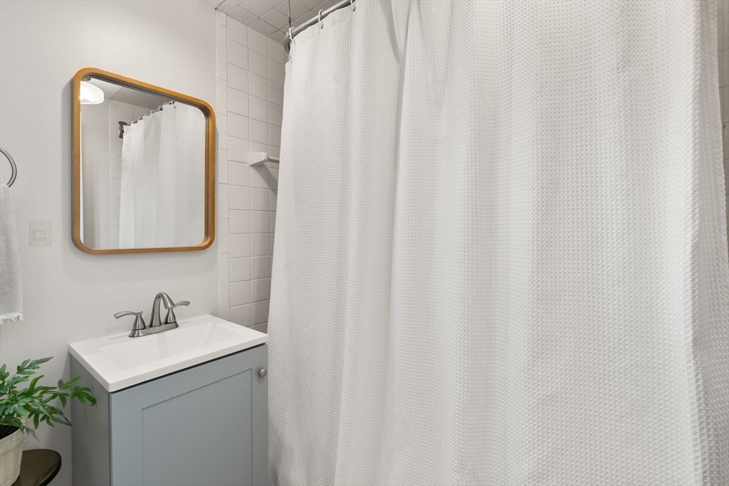 289 Willis Road Sudbury, MA 01776 - Photo 18 of 41