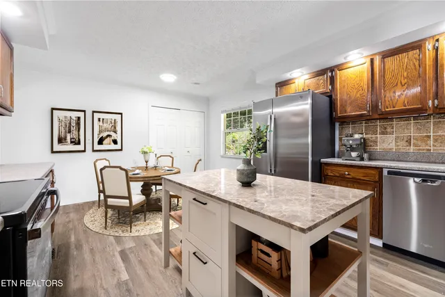 $419,000 | 755 Tanglewood Road, Sharps Chapel, TN 37866