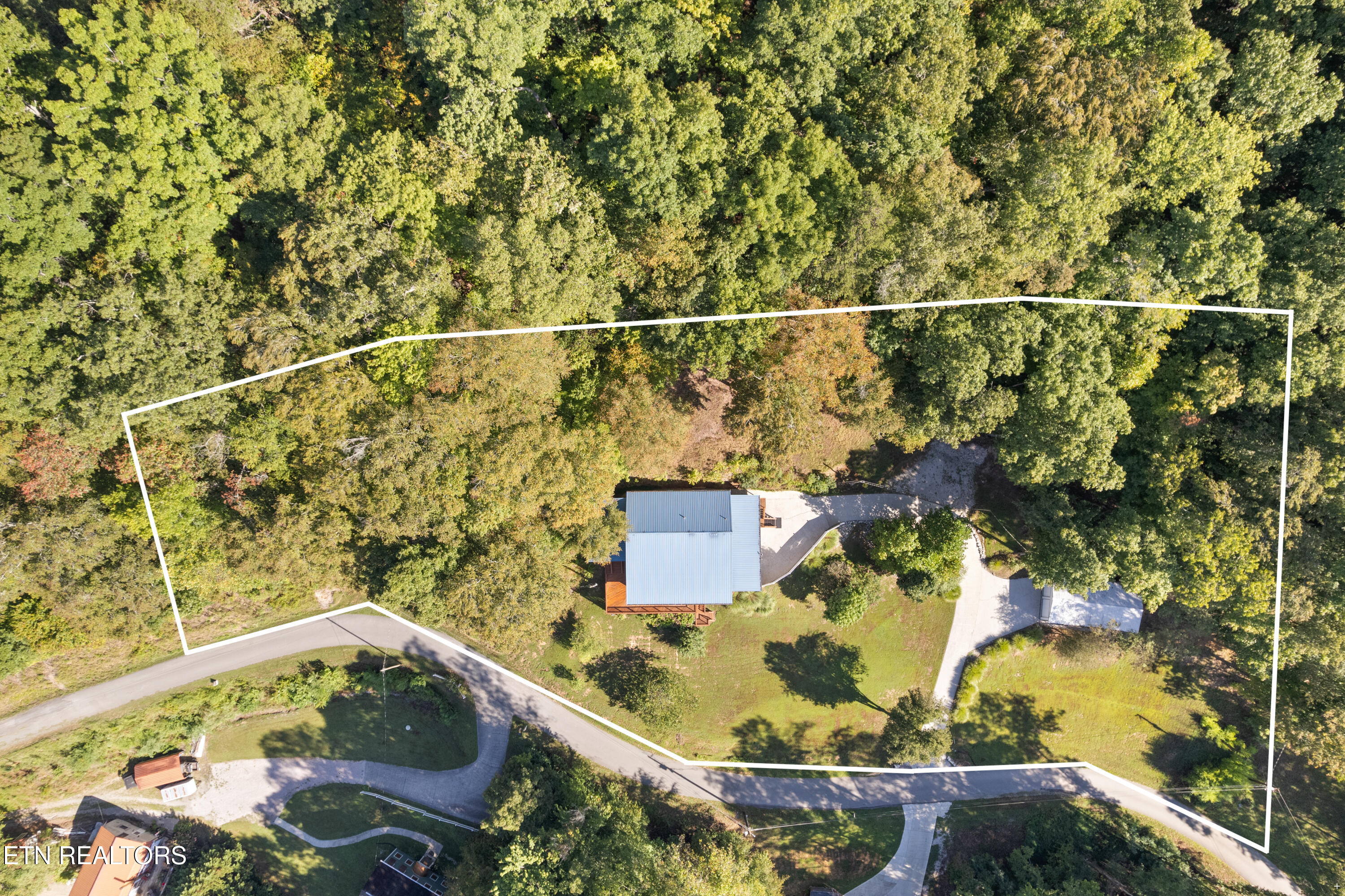 755 Tanglewood Road Sharps Chapel, TN 37866 - Photo 2 of 36 755 Tanglewood Rd