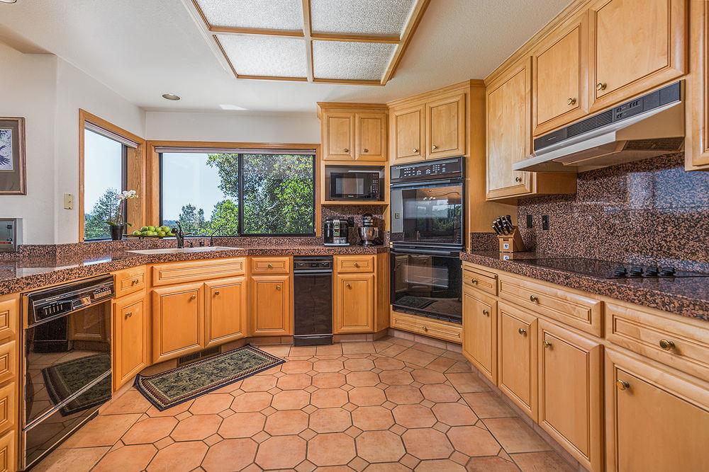 375 Dante Robles Road Aromas, CA 95004 - Photo 4 of 48 Gallery Image 4