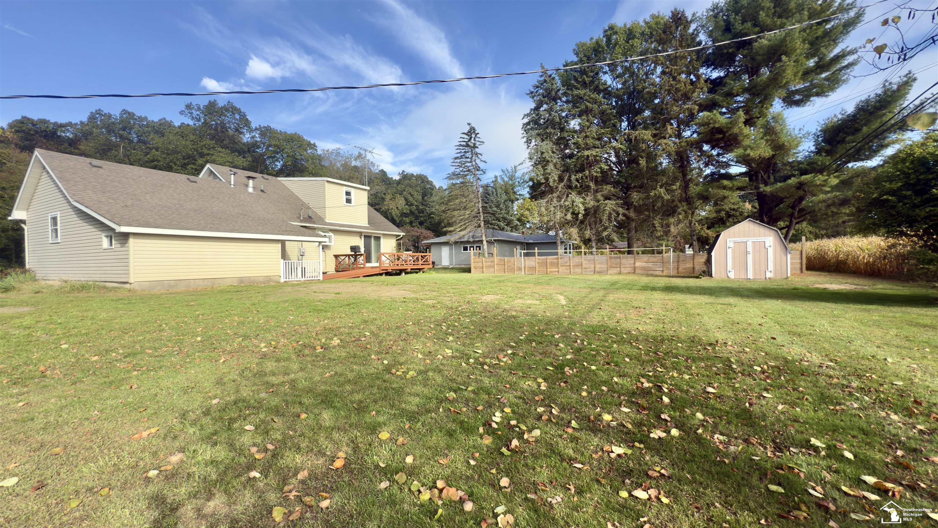 2022 North Raisinville Road Monroe, MI 48162 - Photo 7 of 27