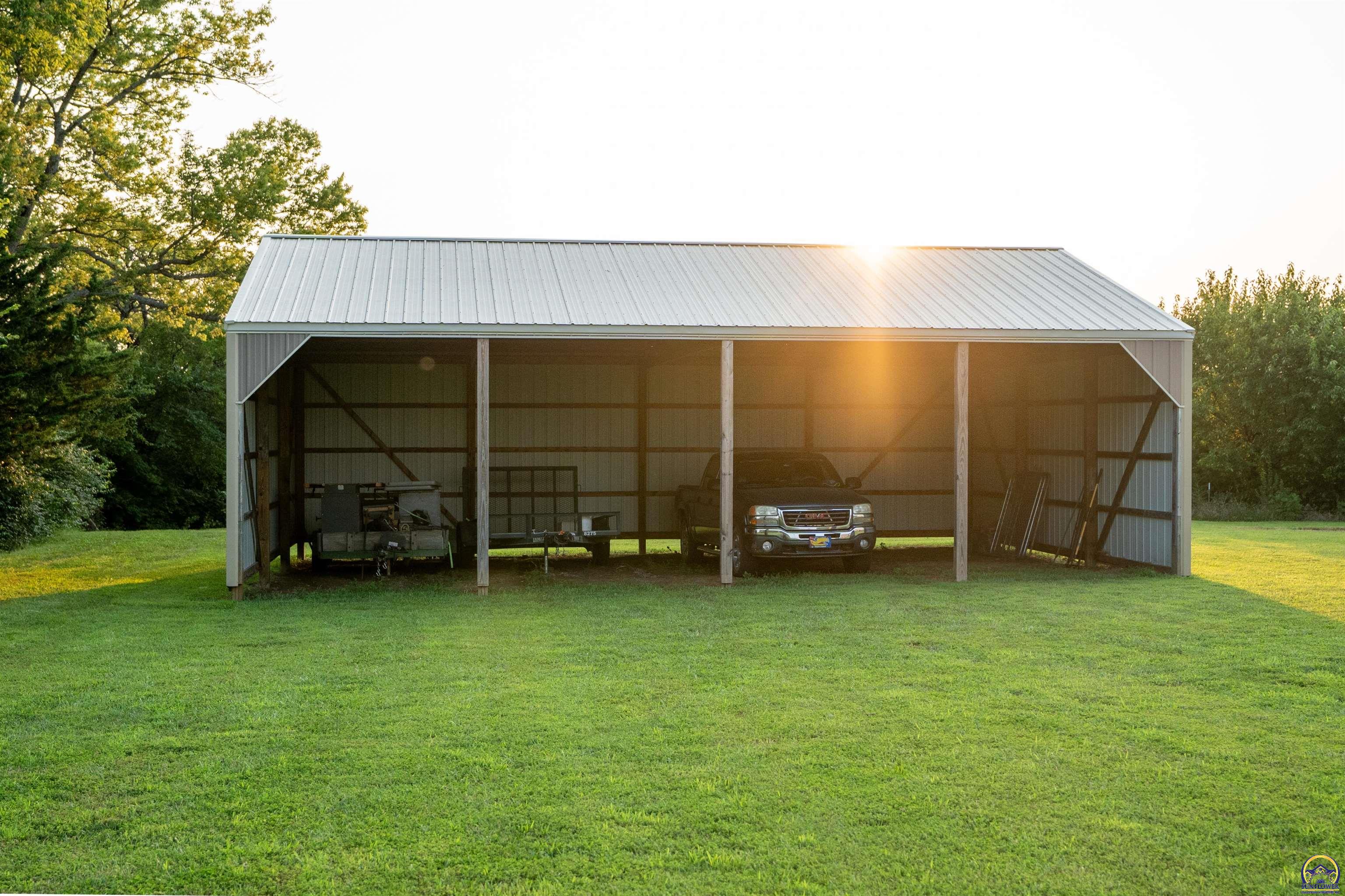 11301 South Croco Road Berryton, KS 66409 - Photo 81 of 99 Gallery Image 81