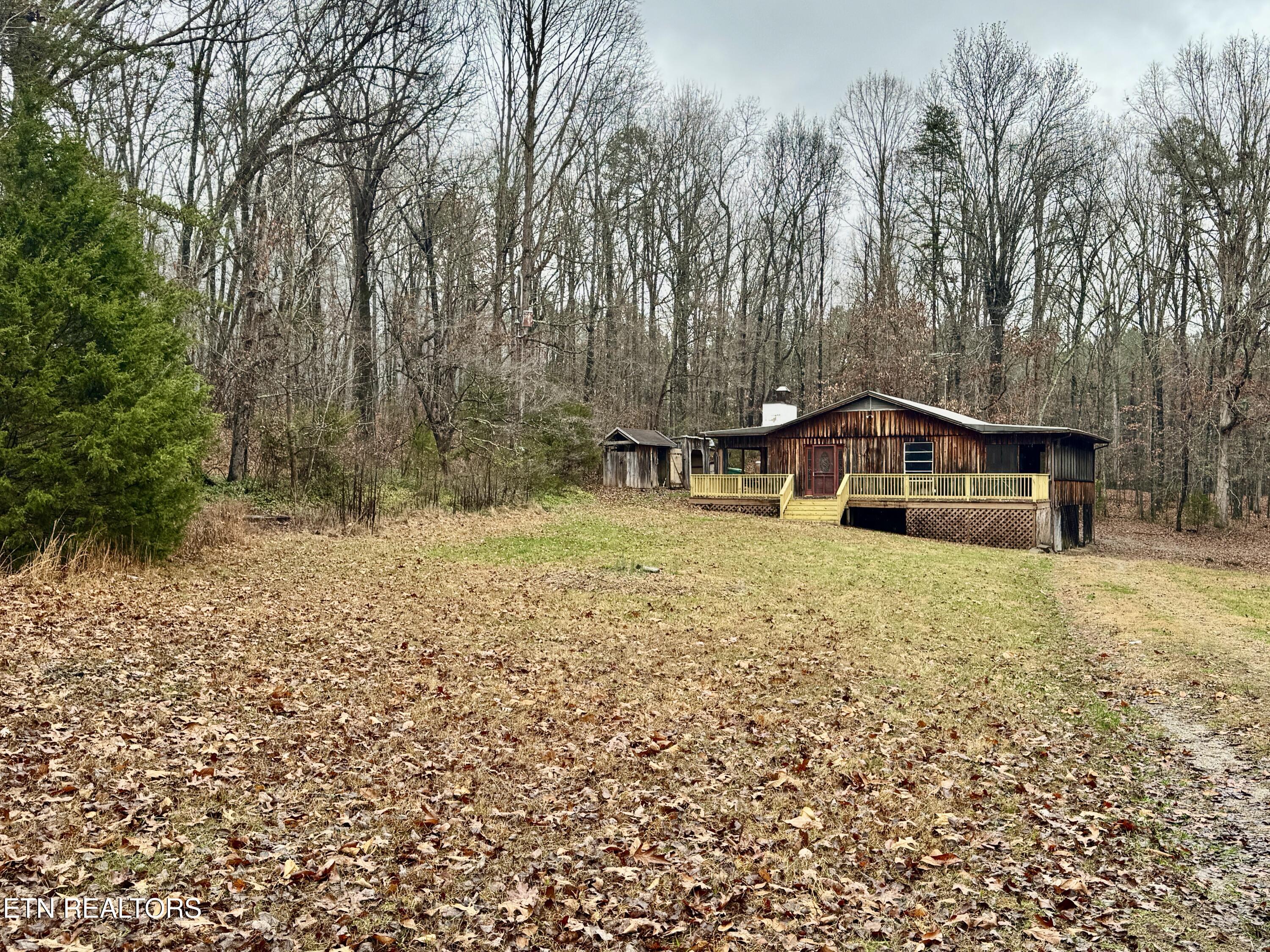 345 Crabtree Hollow Road Ten Mile, TN 37880 - Photo 2 of 25 2