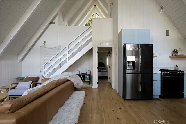 $735,000 | 987 Tirol Lane, Lake Arrowhead, CA 92352