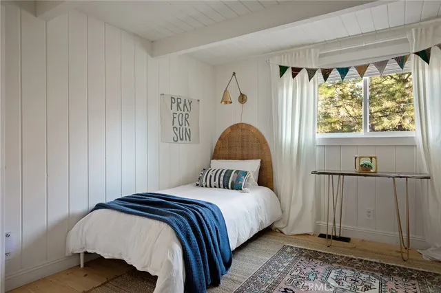 $735,000 | 987 Tirol Lane, Lake Arrowhead, CA 92352