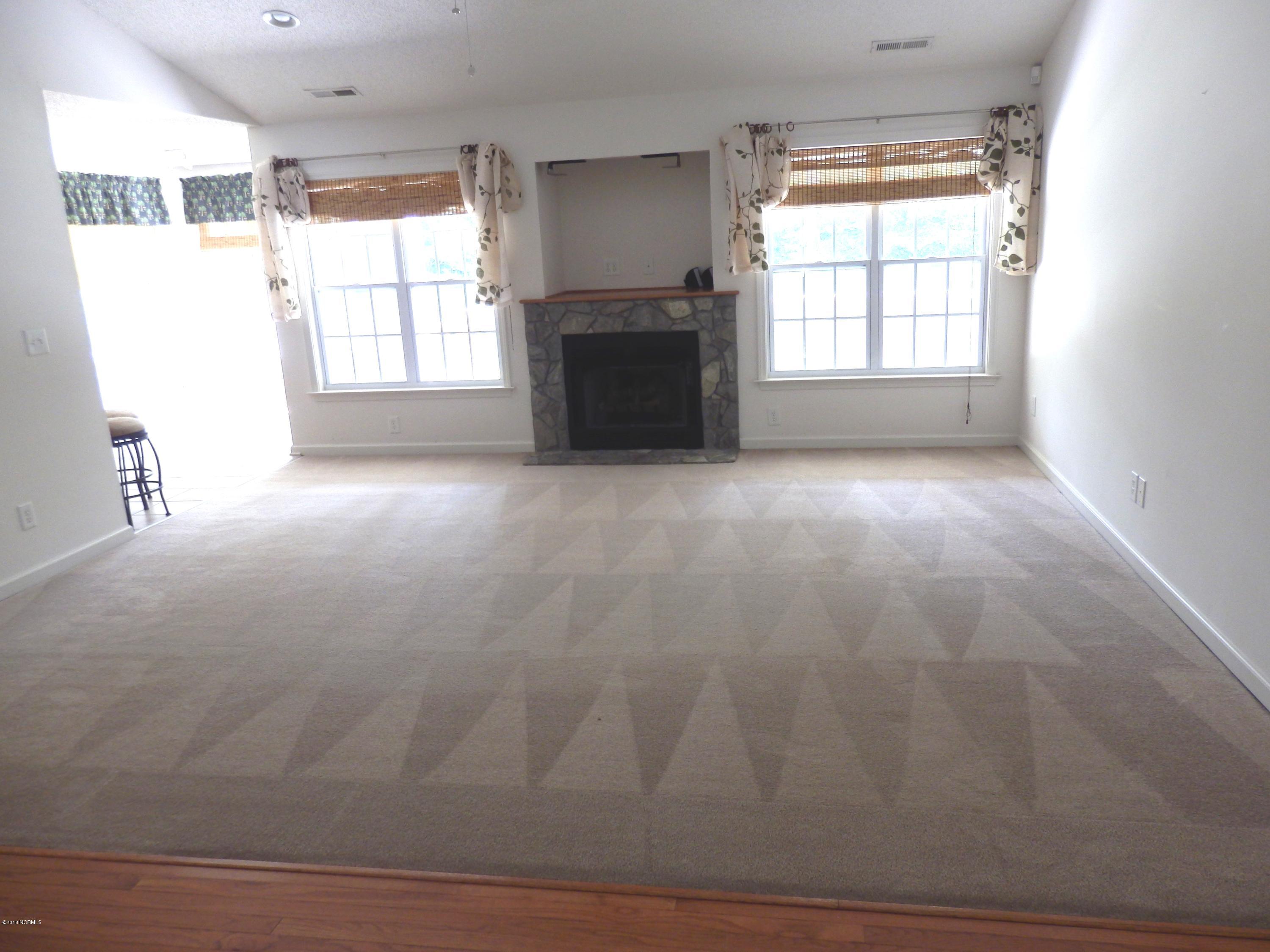1034 Beech Tree Road Jacksonville, NC 28546 - Photo 11 of 30 P8170831