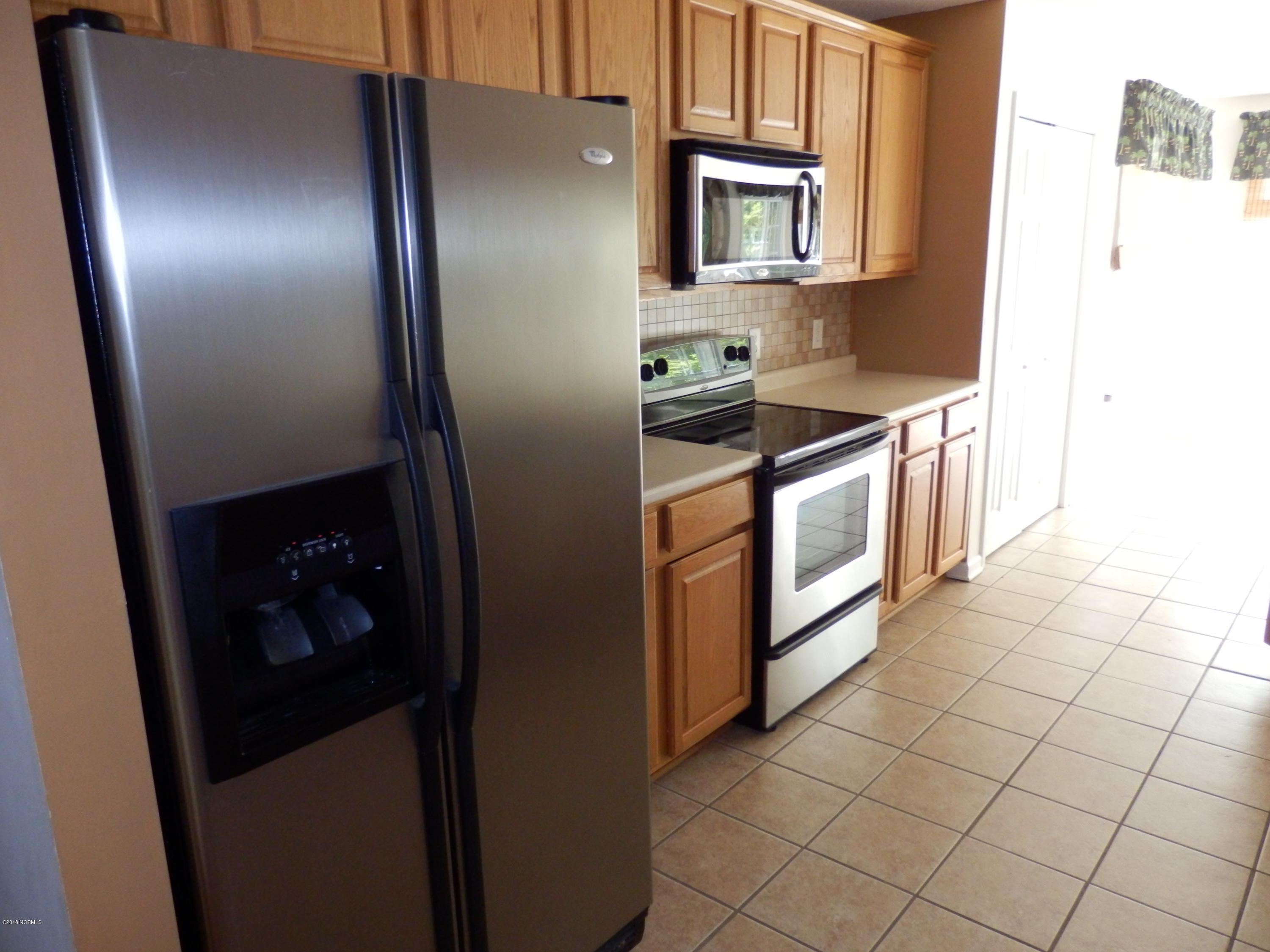 1034 Beech Tree Road Jacksonville, NC 28546 - Photo 15 of 30 P8170837