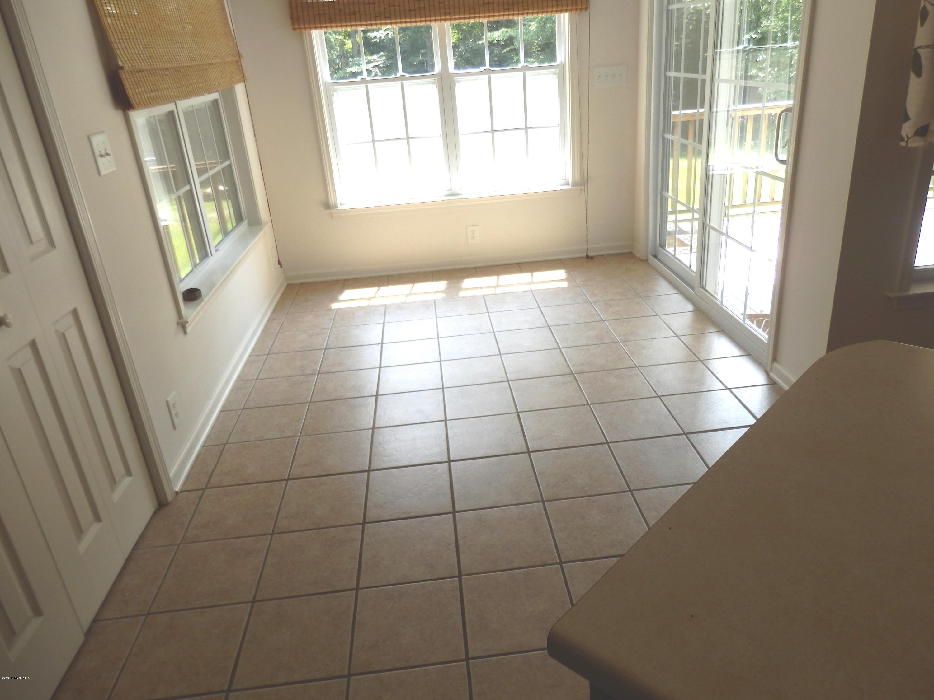 1034 Beech Tree Road Jacksonville, NC 28546 - Photo 16 of 30 P8170839