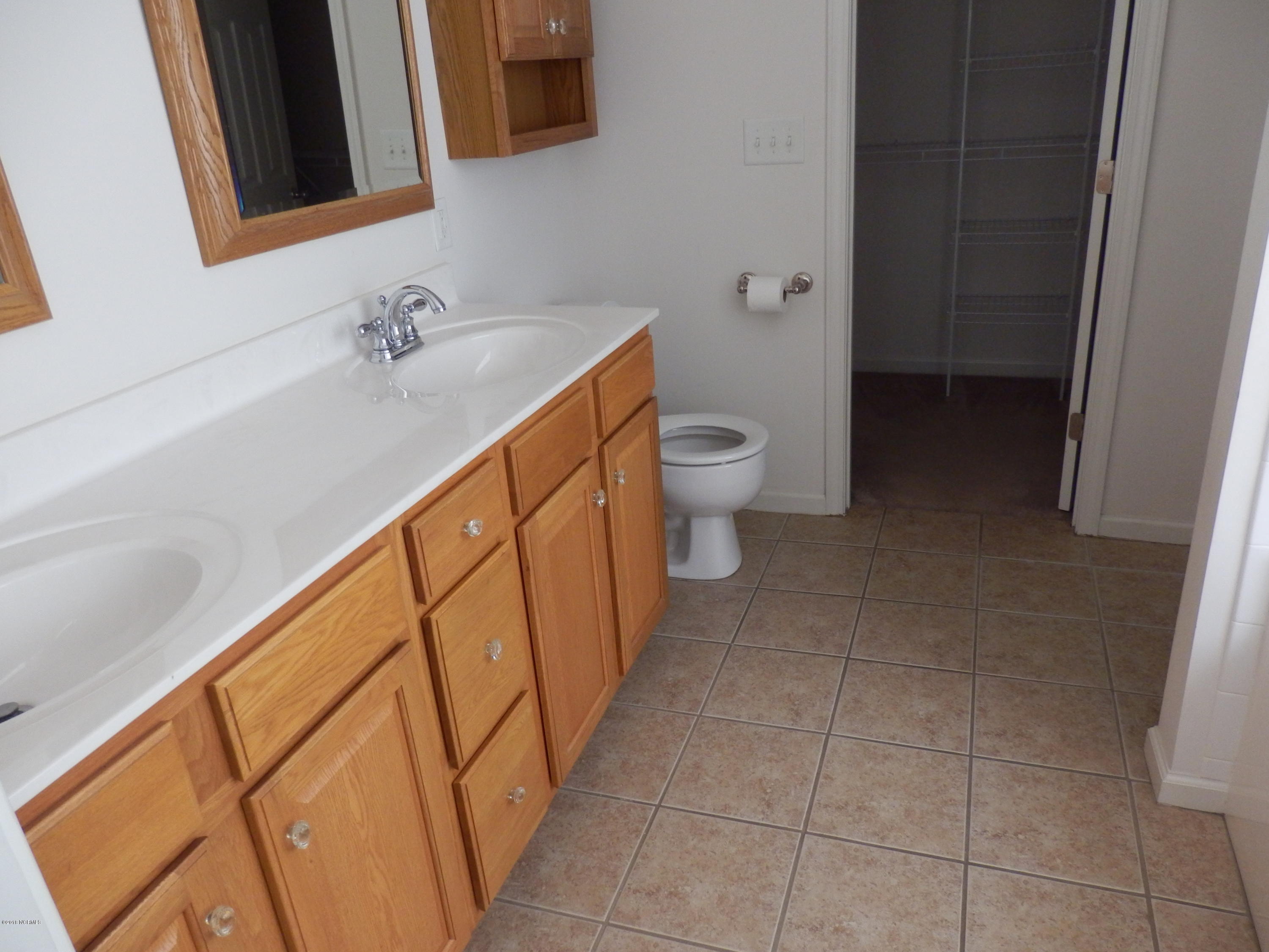 1034 Beech Tree Road Jacksonville, NC 28546 - Photo 22 of 30 P8170846