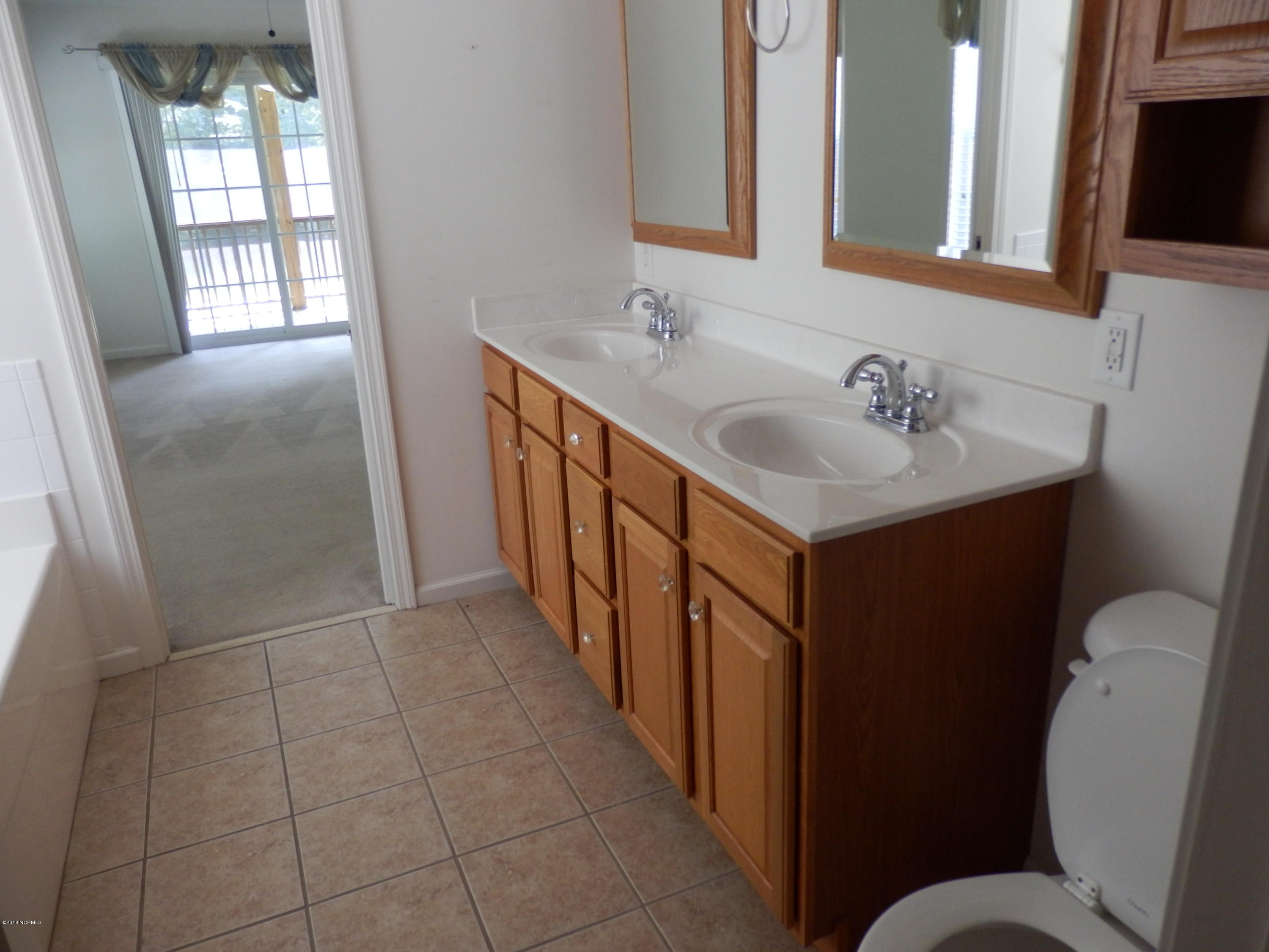 1034 Beech Tree Road Jacksonville, NC 28546 - Photo 25 of 30 P8170849