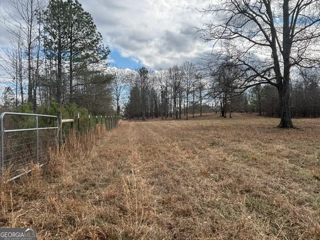 $995,000 | 850 Bethel Church Road Southeast, Silver Creek, GA 30173