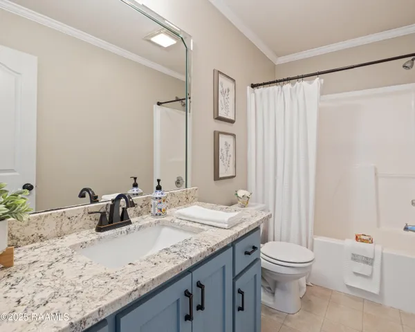 $209,000 | 1508 Parkwood Drive, New Iberia, LA 70560