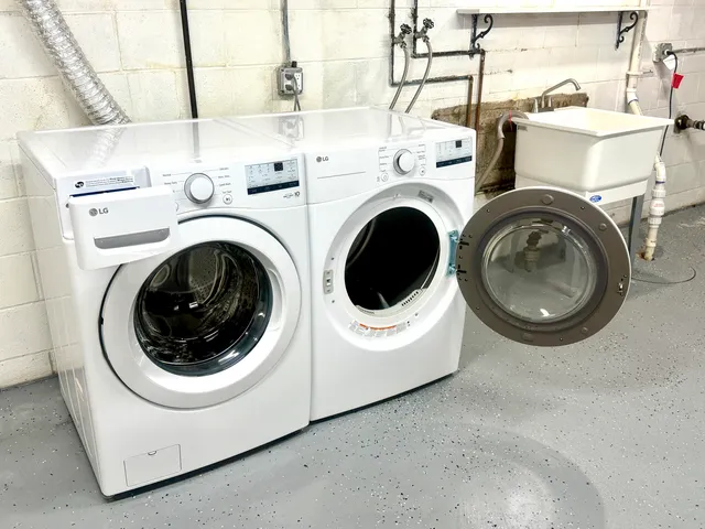 $3,075 | 1838 Holly Lane, Munster, IN 46321