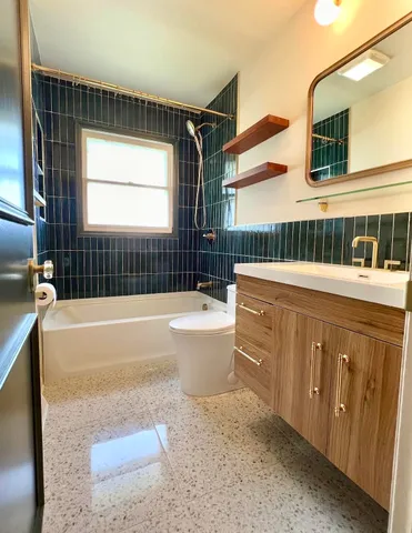 $3,075 | 1838 Holly Lane, Munster, IN 46321