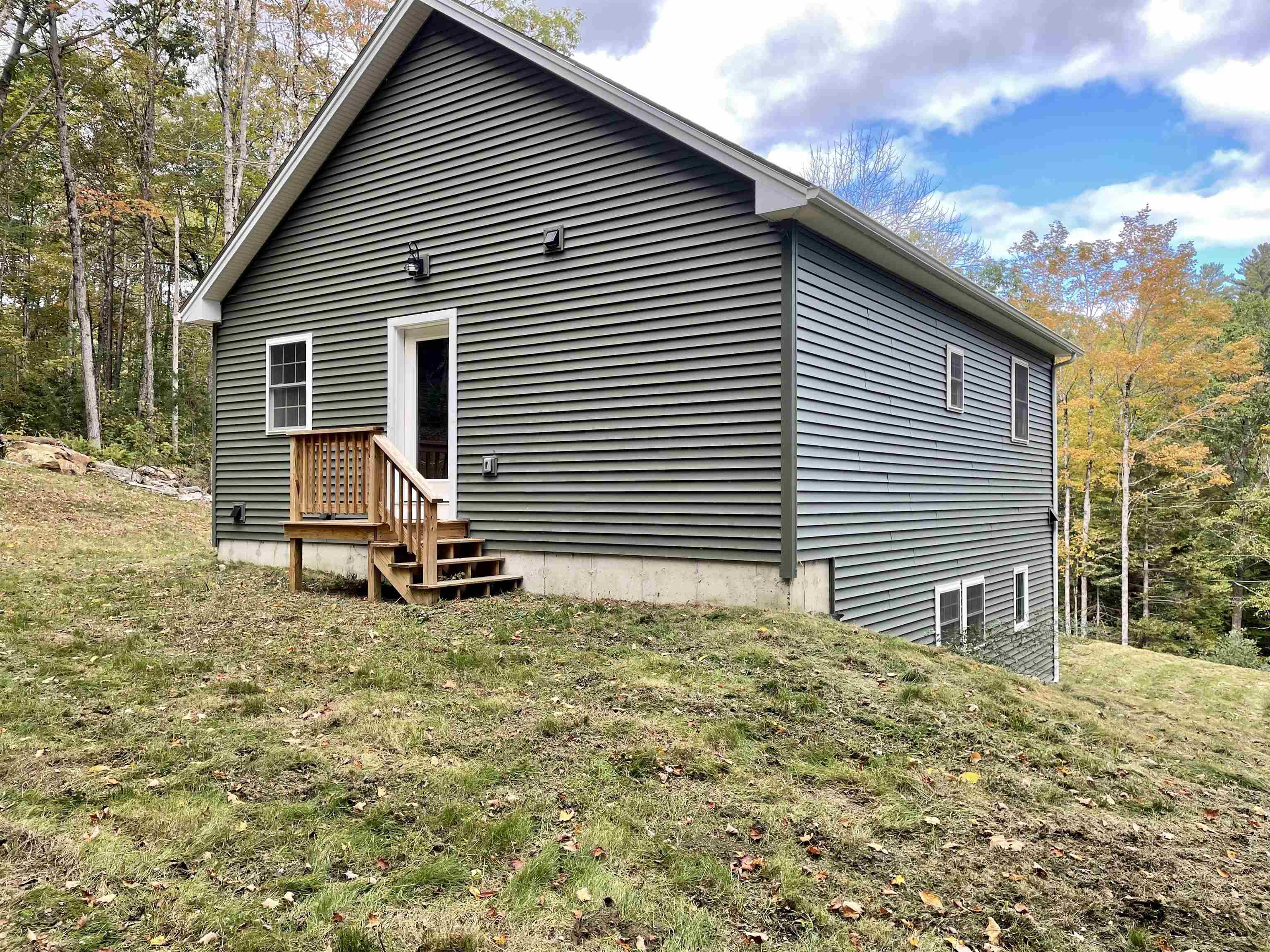 401 Miller Pond Road Grantham, NH 03753 - Photo 3 of 19