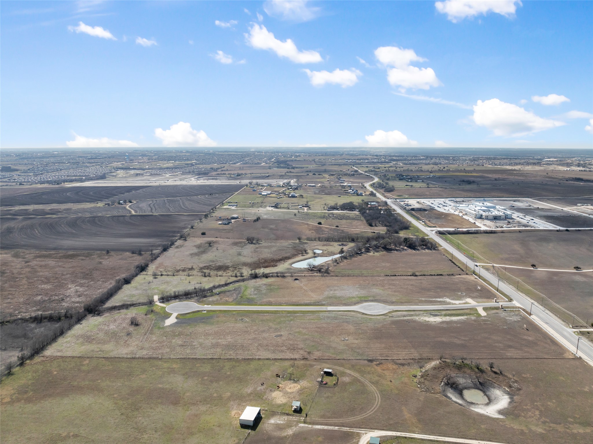 2558 East Fm 487 Jarrell, TX 76537 - Photo 6 of 29 view of city