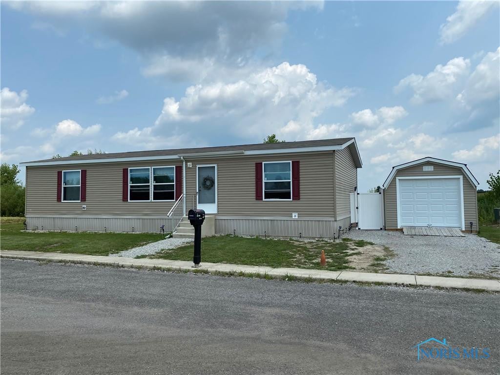 5 Ridge Road Upper Sandusky, OH 43351 - Photo 1 of 32 Gallery Image 1