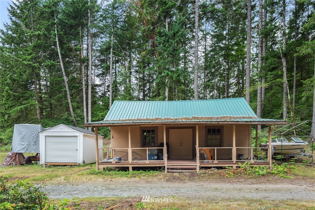 15912 Sidney Road Southwest Port Orchard, WA 98367 - Photo 14 of 18 Gallery Image 14