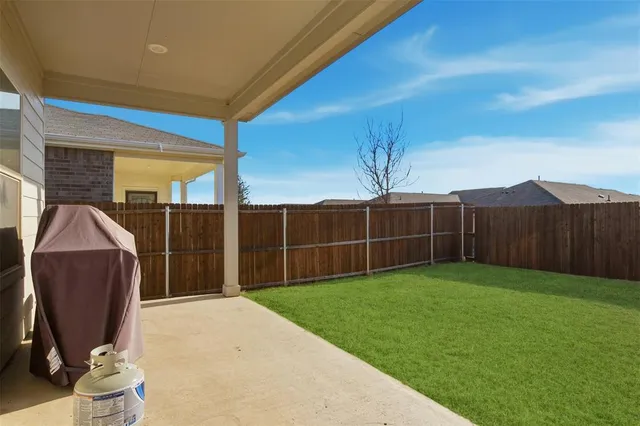 $355,000 | 2351 Aspen Hl Drive, Forney, TX 75126