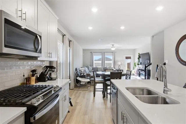 $355,000 | 2351 Aspen Hl Drive, Forney, TX 75126