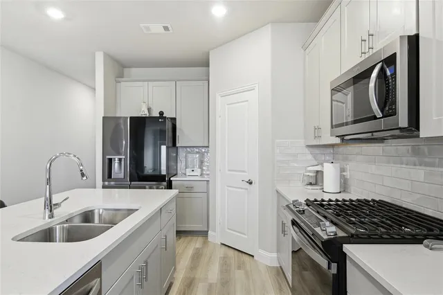 $355,000 | 2351 Aspen Hl Drive, Forney, TX 75126