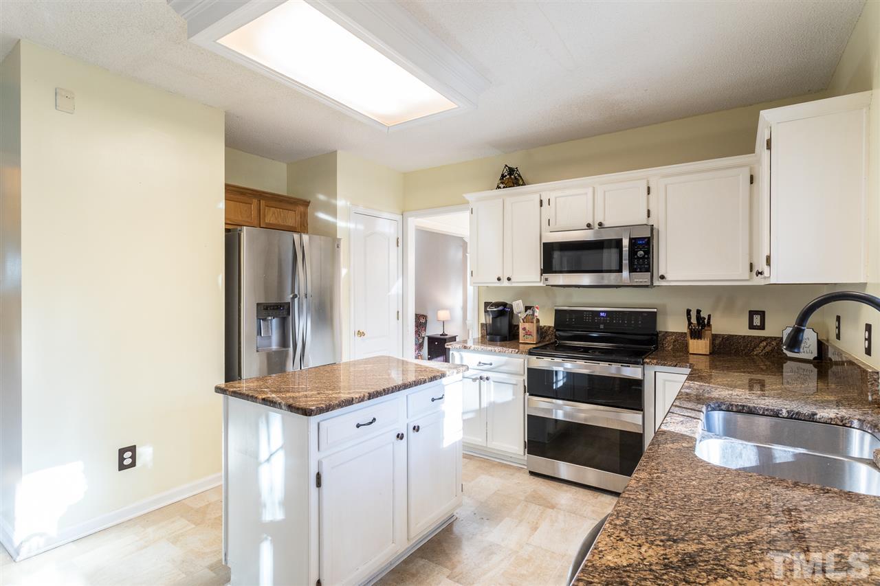 9608 Miranda Drive Raleigh, NC 27617 - Photo 14 of 30 Gallery Image 14