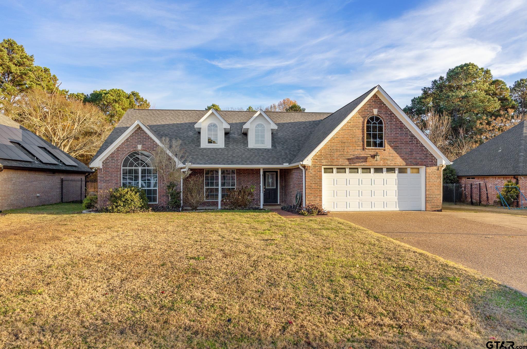 21237 Altuda Lane Flint, TX 75762 - Photo 48 of 48 a front view of a house with a yard