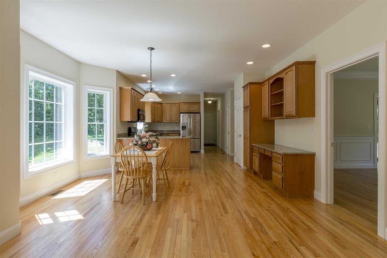 7 Deer Run Exeter, NH 03833 - Photo 8 of 40