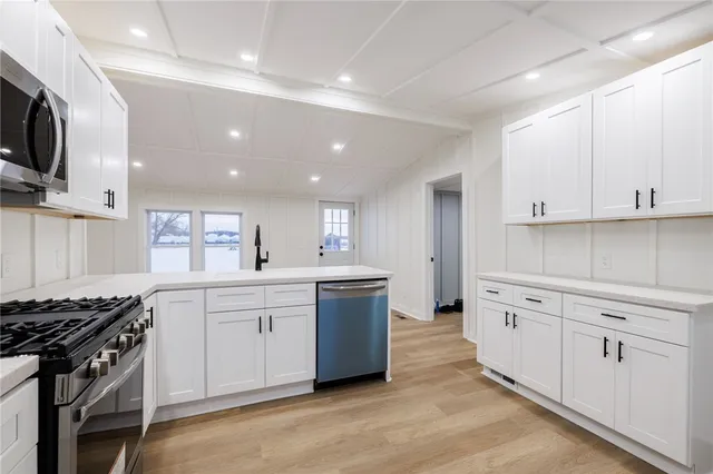 $825,000 | 6689 Highway 90, Aurelius, NY 13034