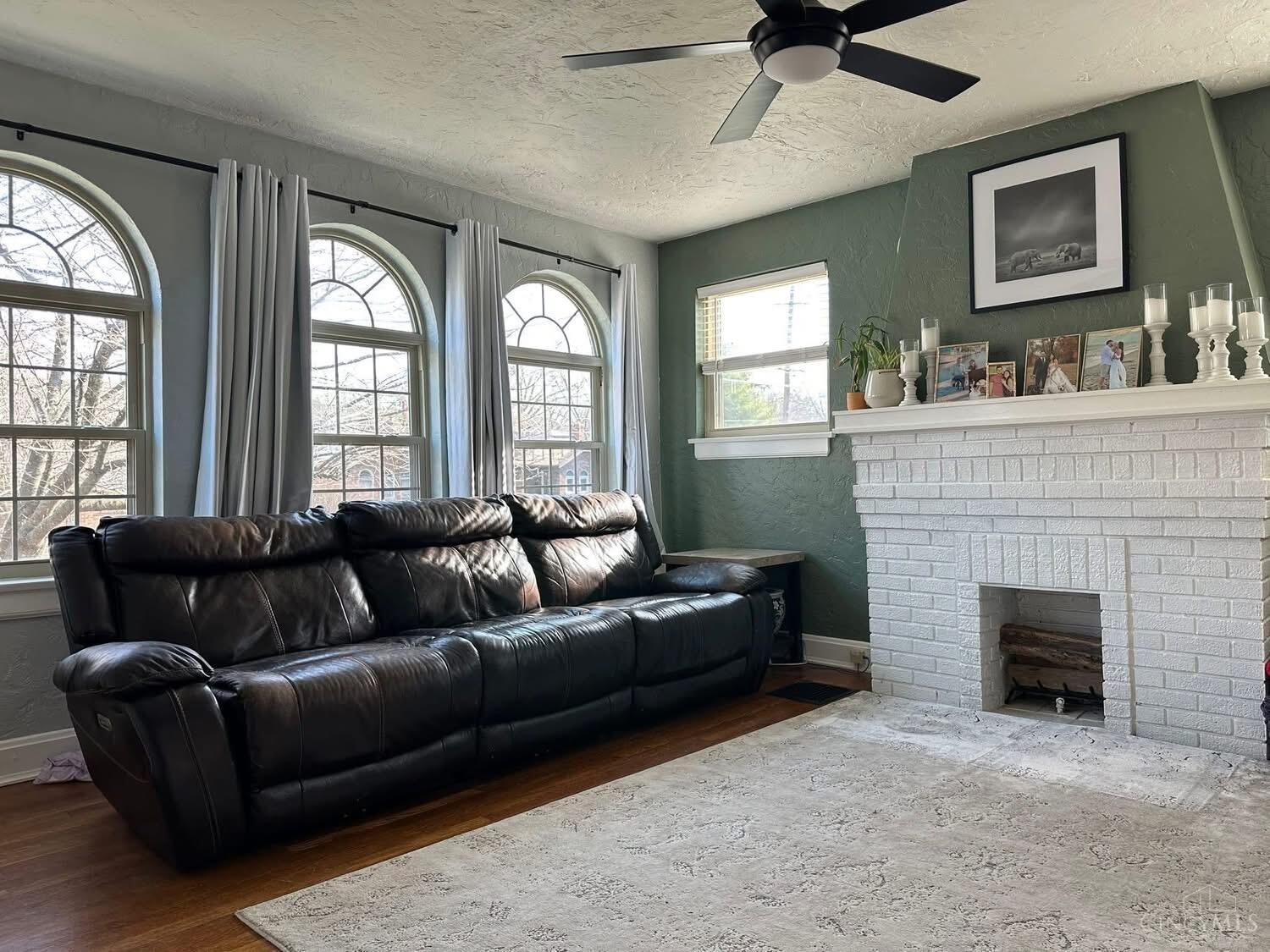 3723 Brotherton Road Cincinnati, OH 45209 - Photo 3 of 12