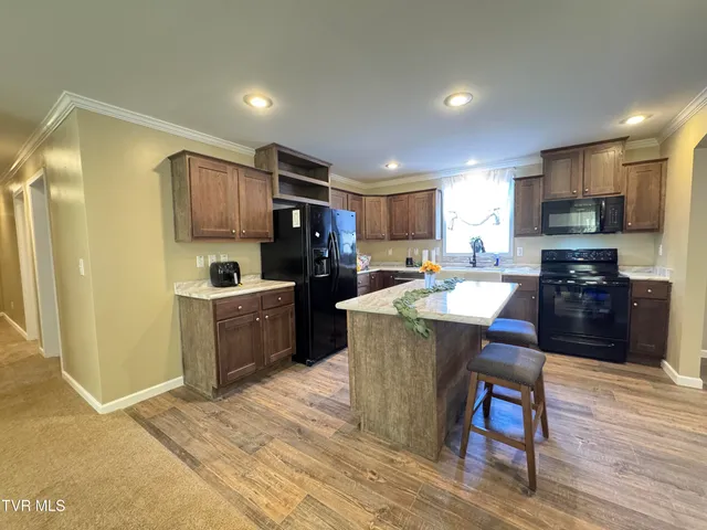 $235,000 | 2210 Carter Street, Big Stone Gap, VA 24219