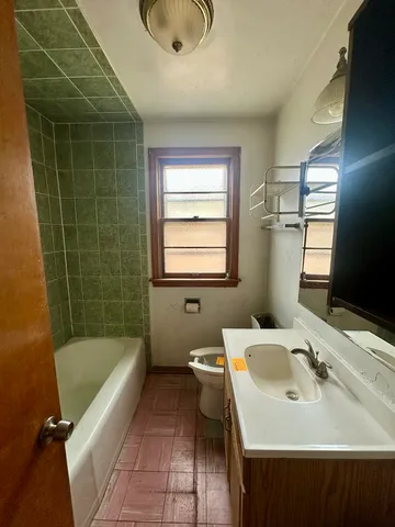 $299,900 | 5435 West Melrose Street, Chicago, IL 60641