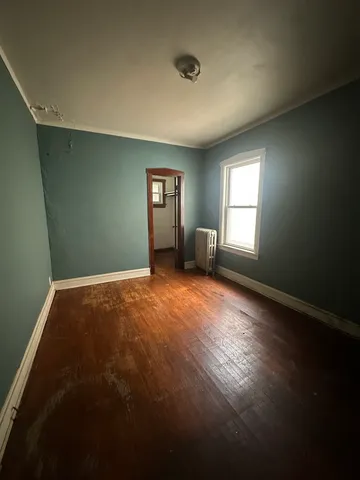 $299,900 | 5435 West Melrose Street, Chicago, IL 60641