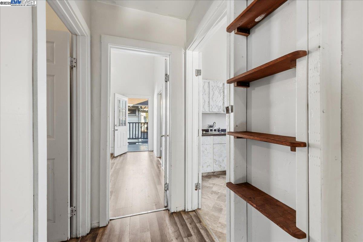 856 21st Street Oakland, CA 94607 - Photo 15 of 58