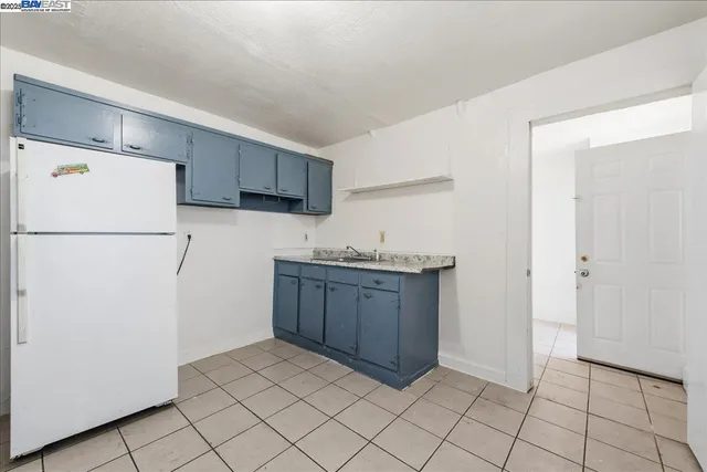 $1,150,000 | 856 21st Street, Oakland, CA 94607