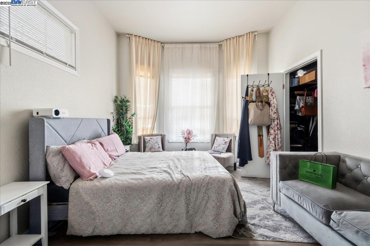 856 21st Street Oakland, CA 94607 - Photo 37 of 58