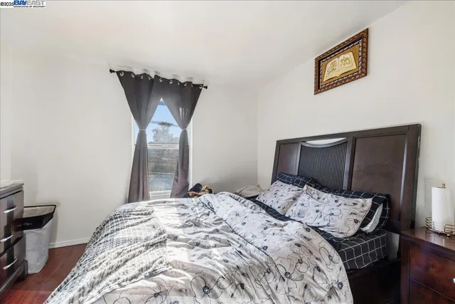 $1,150,000 | 856 21st Street, Oakland, CA 94607