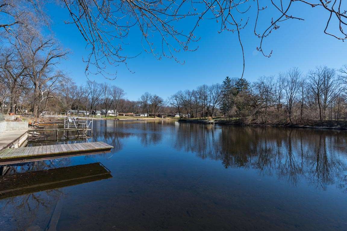 714 Osolo Road Elkhart, IN 46514 - Photo 8 of 35 Gallery Image 8
