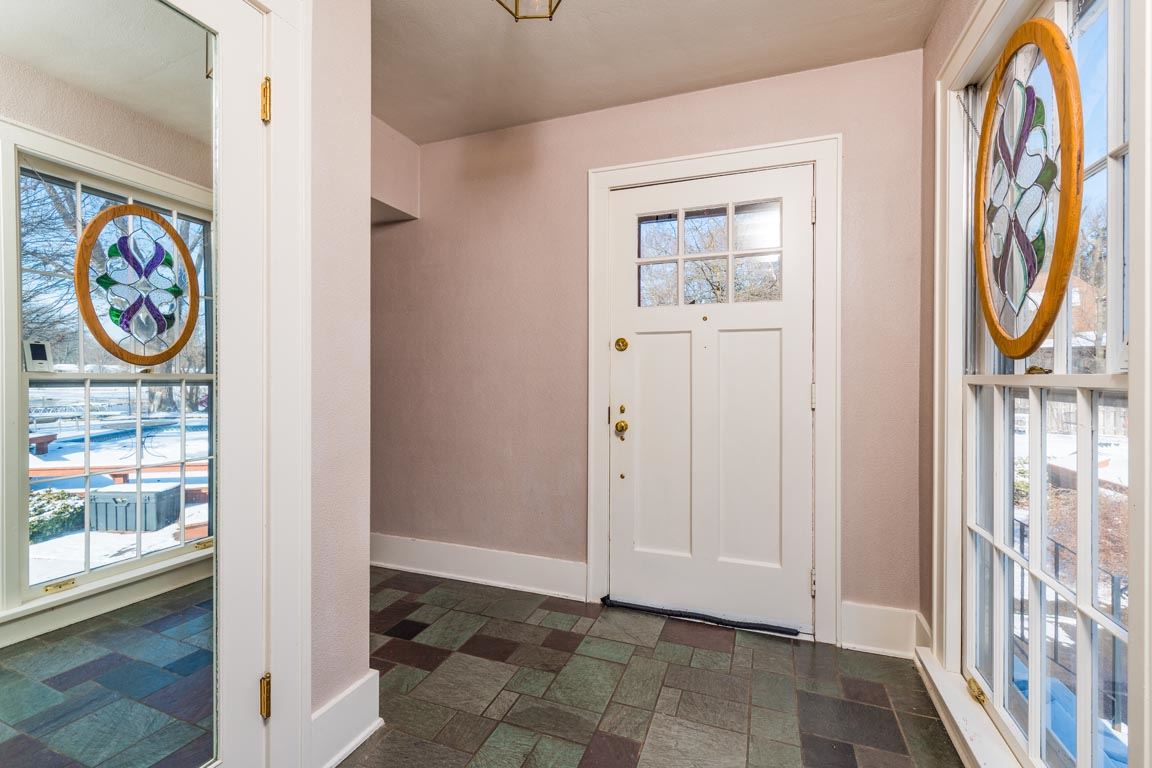 714 Osolo Road Elkhart, IN 46514 - Photo 9 of 35 Gallery Image 9
