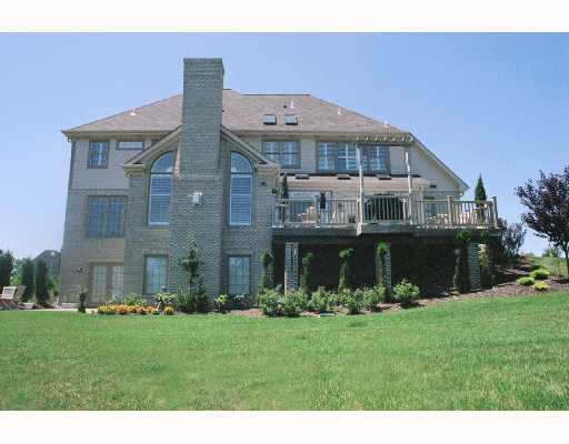 305 Scenic Court Coraopolis, PA 15108 - Photo 8 of 8 Exterior Front.
