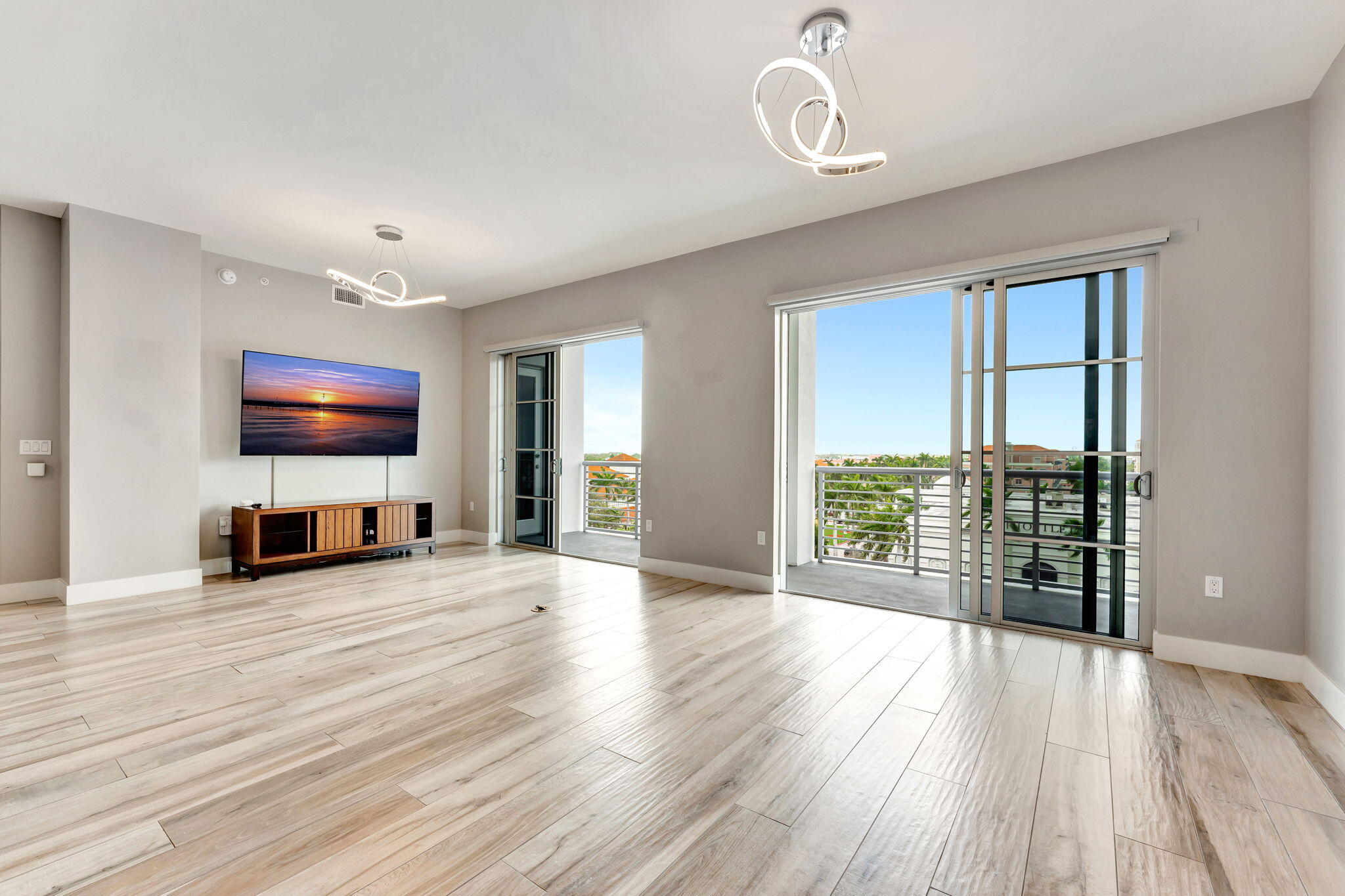 155 East Boca Raton Road, Unit 719 Boca Raton, FL 33432 - Photo 21 of 102 a view of a livingroom with wooden floor and furniture