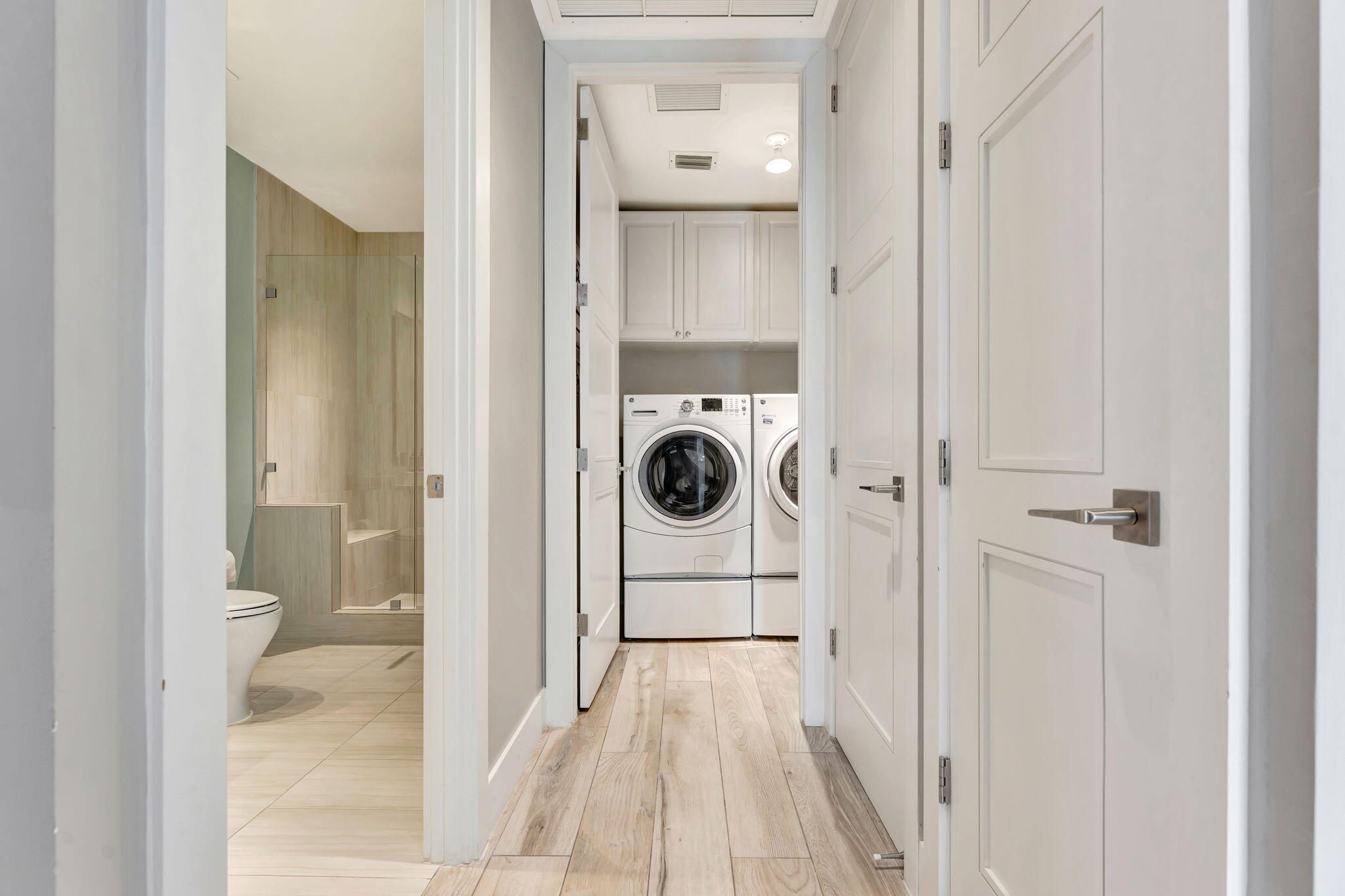 155 East Boca Raton Road, Unit 719 Boca Raton, FL 33432 - Photo 47 of 102 a view of a bathroom from a hallway