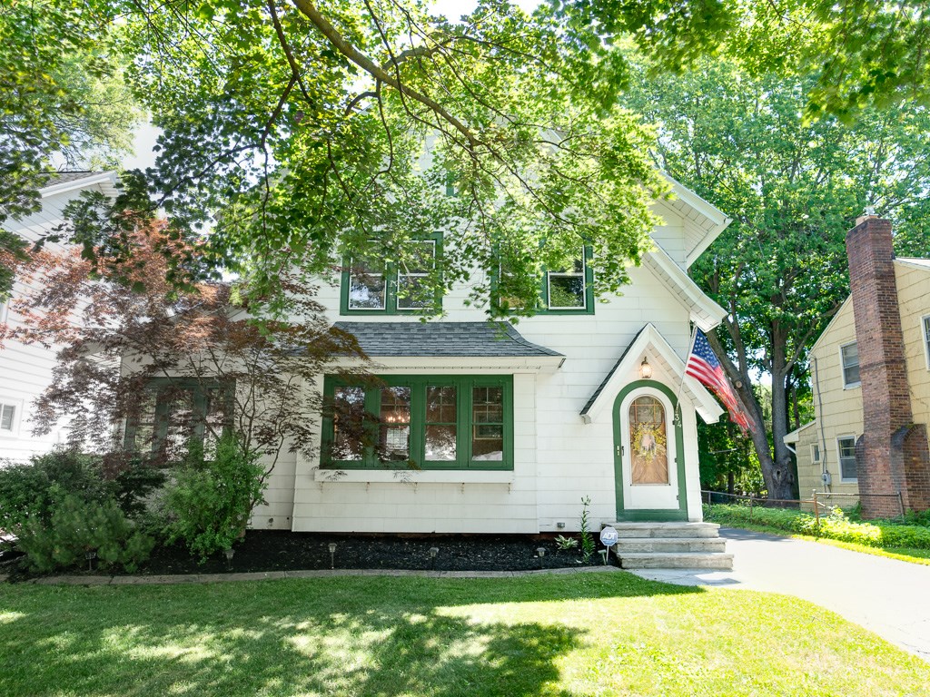 34 Chadwell Road Irondequoit, NY 14609 - Photo 1 of 1 Gallery Image 1