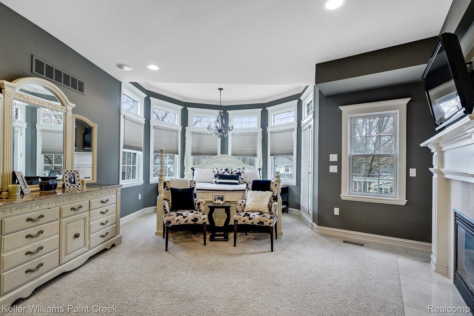 346 Linwood Avenue Rochester, MI 48307 - Photo 16 of 35 dsc03653-dsc03655.jpg