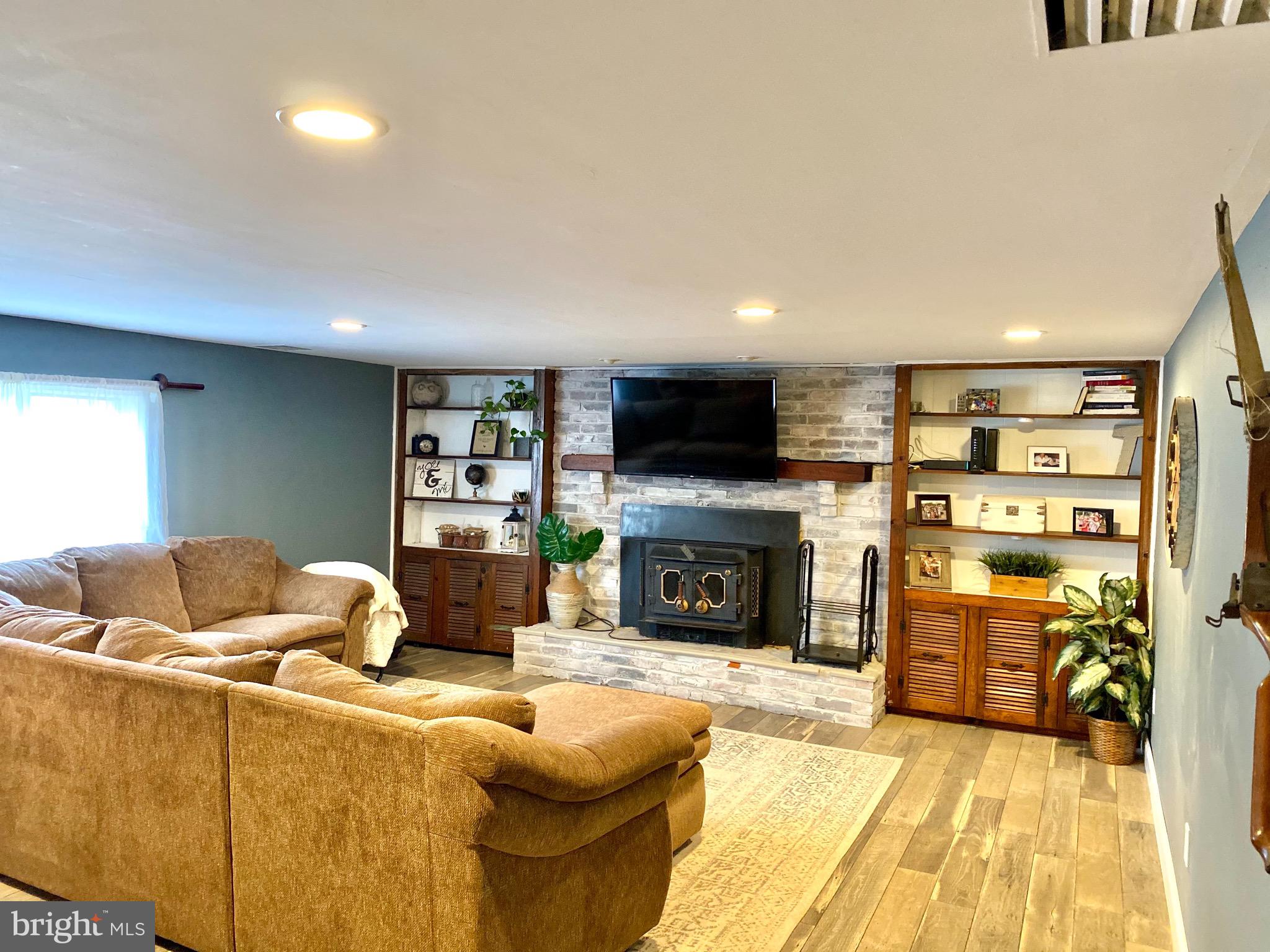 14 Meadowlark Road Stratford, NJ 08084 - Photo 13 of 14 Family Room