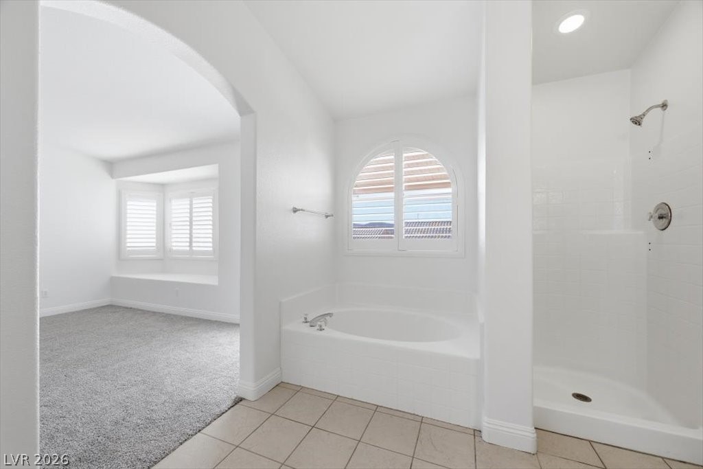 573 Beryl Court Henderson, NV 89015 - Photo 34 of 52 Separate garden tub and walk-in shower.